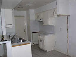 4th image of 11878 S Evelyn Cir