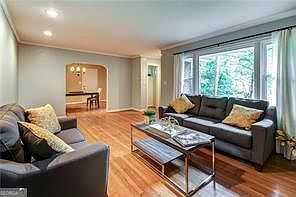 2nd image of 1776 Piper Cir