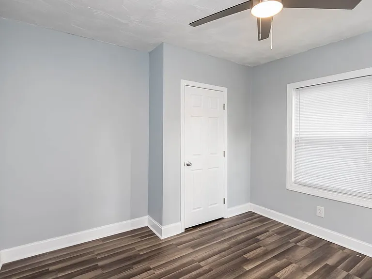 482 E Jenkins Ave — Photo 33