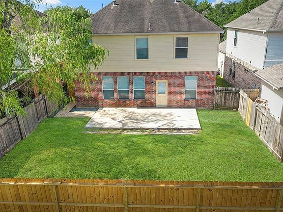 3rd image of 19326 Camellia Knoll Trl