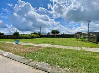 3701 Mumphrey Rd, Chalmette, LA 70043