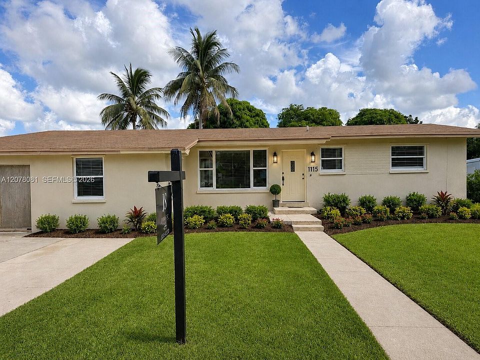 1st image of 1115 W 51st Pl