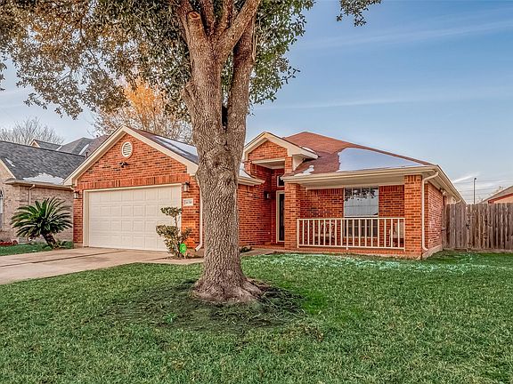 5th image of 16310 Blossomwood Ln