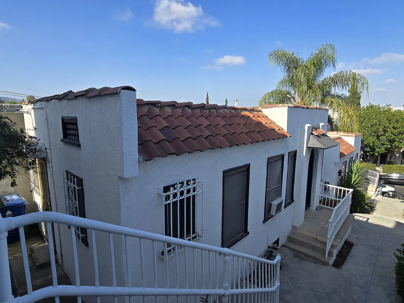 1 bed, 425 sqft, $2,200 — Photo 3