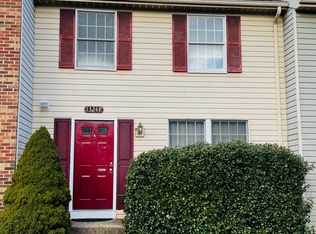 13244 Custom House Ct, Fairfax, VA 22033