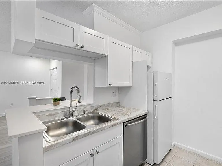 17100 N Bay Rd #1717 — Photo 14