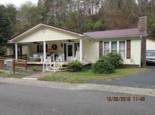 155 Preston Est, Paintsville, KY 41240