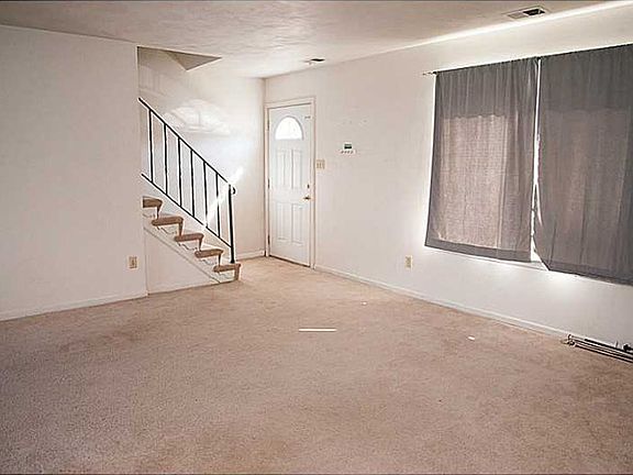 2nd image of 1272 Green Cedar Ln