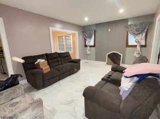 305 Fitzpatrick St, Hillside, NJ 07205