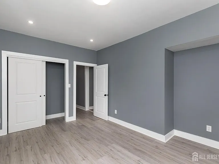 324 Harper Pl #2 — Photo 14