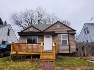 22118 Cushing Ave, Eastpointe, MI 48021