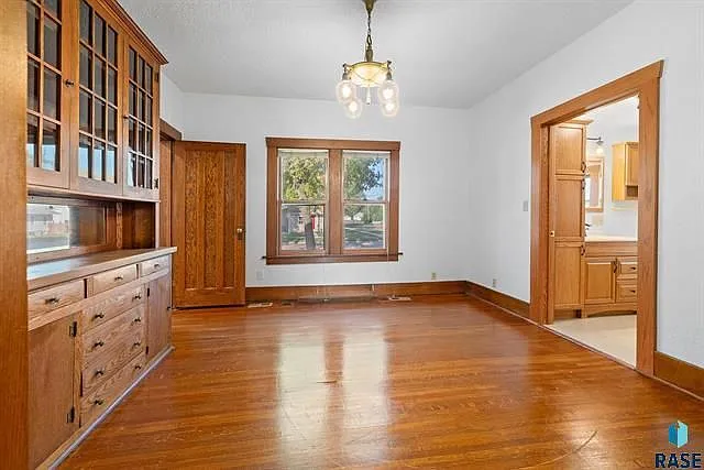 111 W Birch St — Photo 11