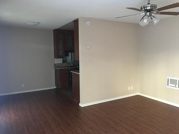 3rd image of 234 6th St APT 2