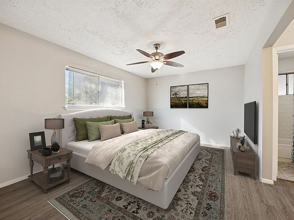 3rd image of 7323 Wovenwood Ln