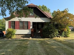 8703 E Market St, Warren, OH 44484