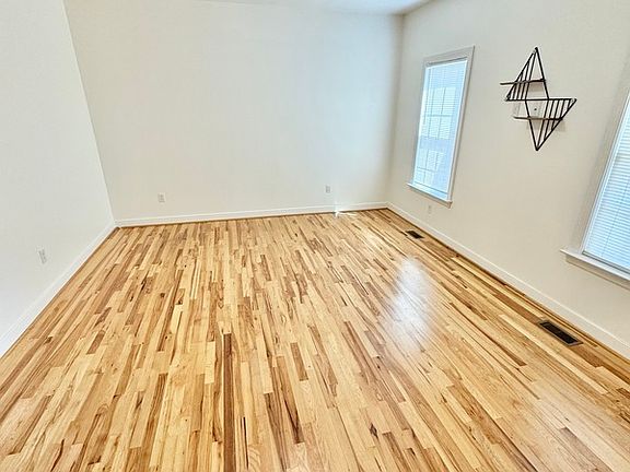 3rd image of 7185 Harver Way