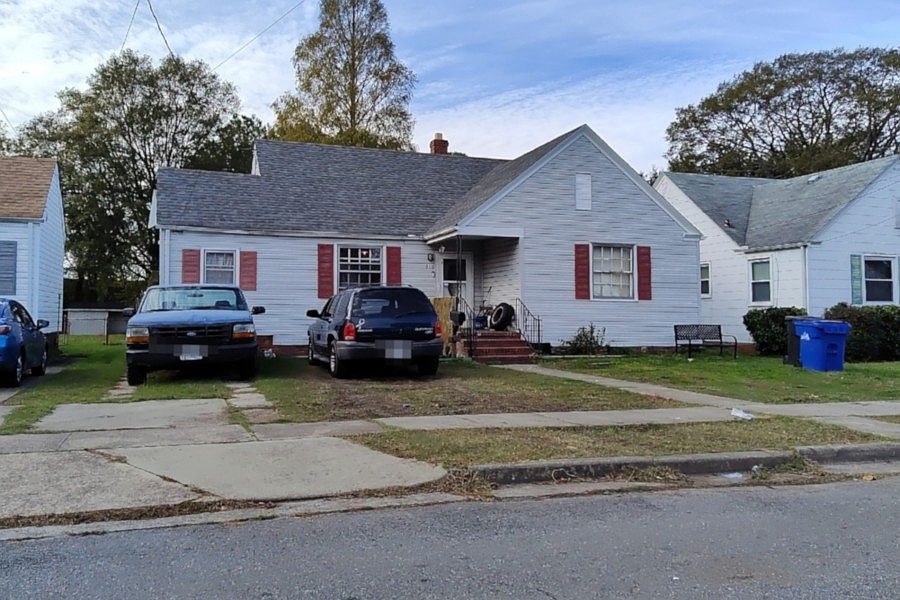 1st image of 310 Plover Dr