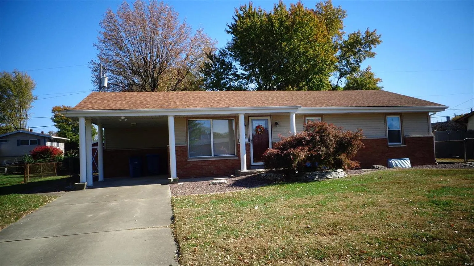 3280 Wabash Ave photo 1