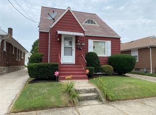 634 E 30th St, Erie, PA 16504