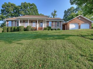 490 E Campground Rd, Kingsport, TN 37664