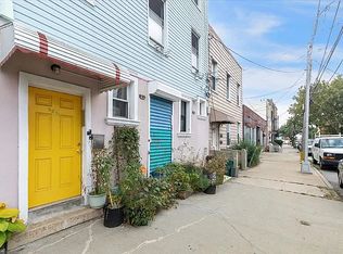 52-11 35th St #1, Long Island City, NY 11101