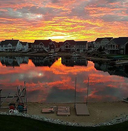 3rd image of 6096 W Bay Ct