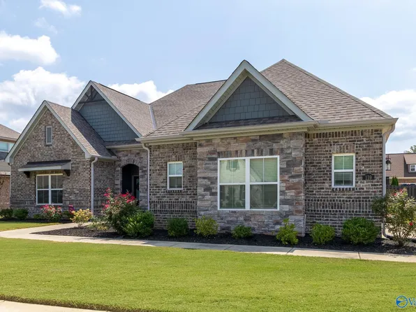 119 Pintail Pointe Cir, Huntsville, AL 35824