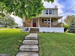 31 Hill St, Hanover, PA 17331