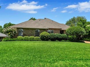 7616 Woodside Hl, Fort Worth, TX 76179