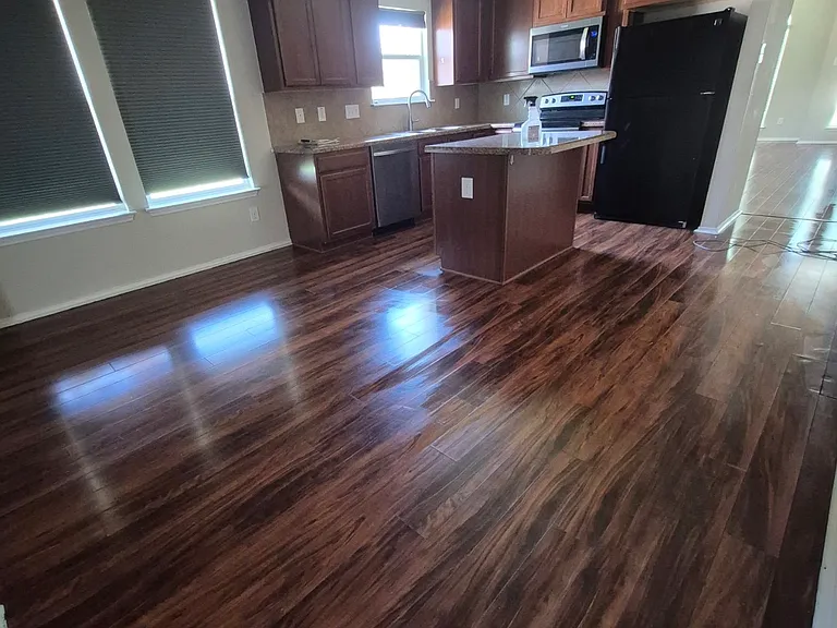 6725 Mundo Dr — Photo 12