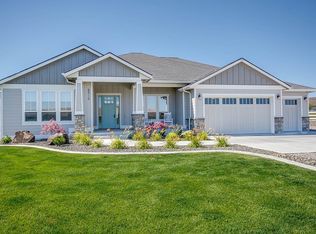 84719 E Reata Rd, Kennewick, WA 99338