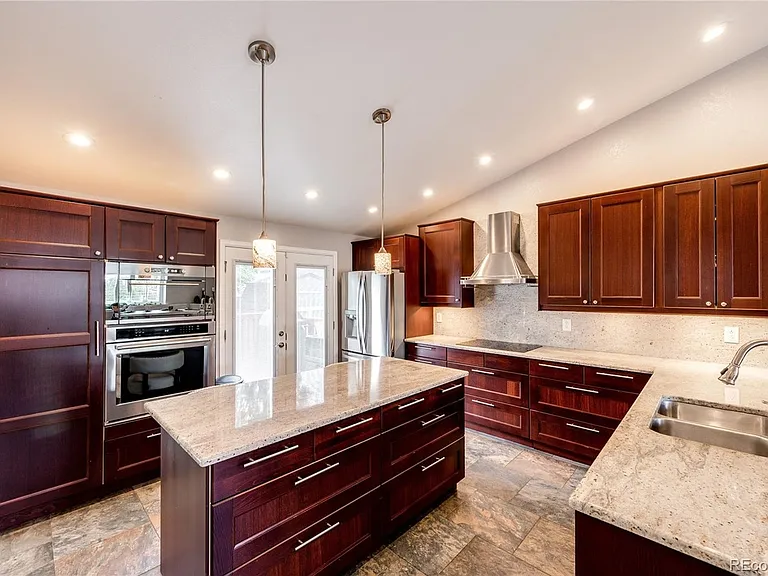 5011 S Espana Ct — Photo 16