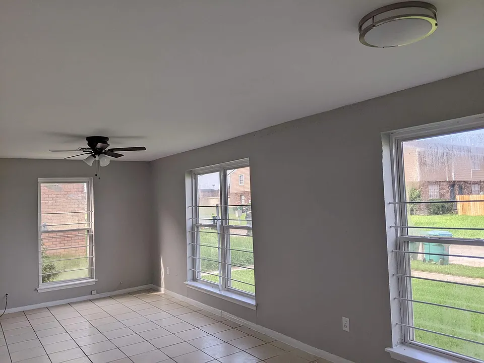 Living Room / Dining Room