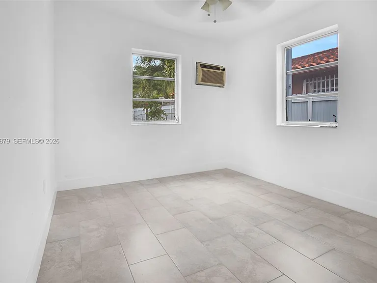 6339 SW 32nd St — Photo 21