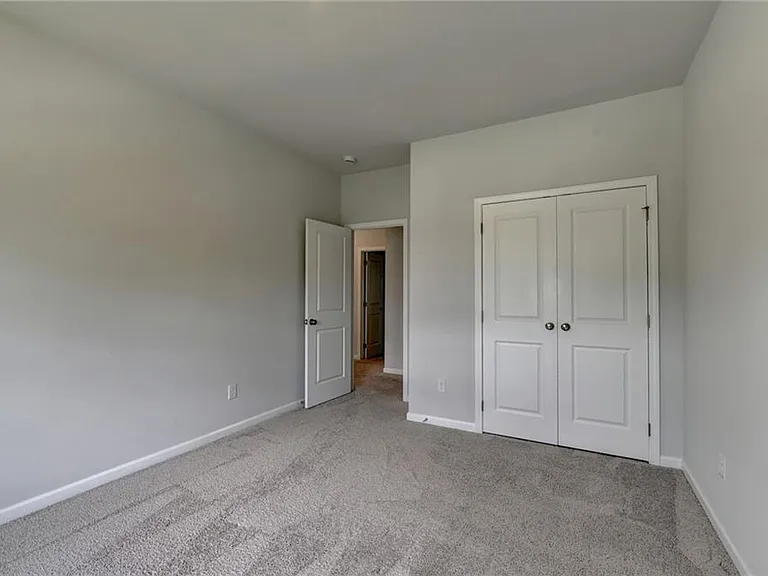 3828 Amicus Dr — Photo 40