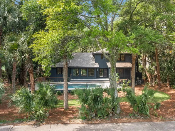 235 Sparrow Hawk Rd, Kiawah Island, SC 29455