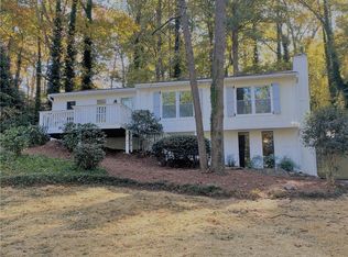 1231 Woodleigh Rd SW, Marietta, GA 30008