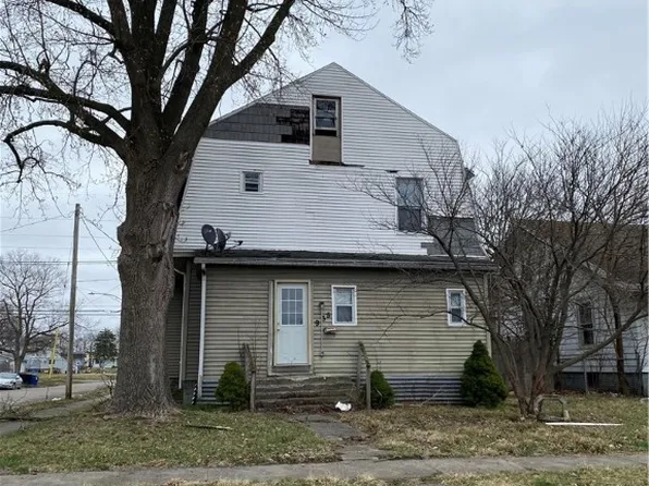 935 N Franklin St, Danville, IL 61832