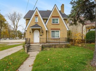 370 S Blvd W, Pontiac, MI 48341