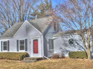 2068 Richards St, Adrian, MI 49221