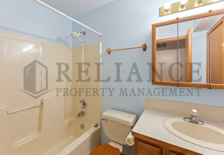 8502 W Westlawn Cir — Photo 13
