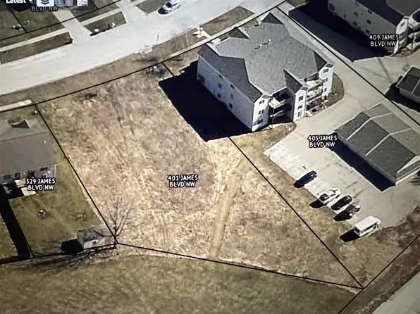 401 James Blvd, Oxford, IA 52322