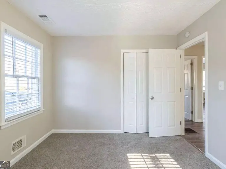 2833 Lynda Pl — Photo 12