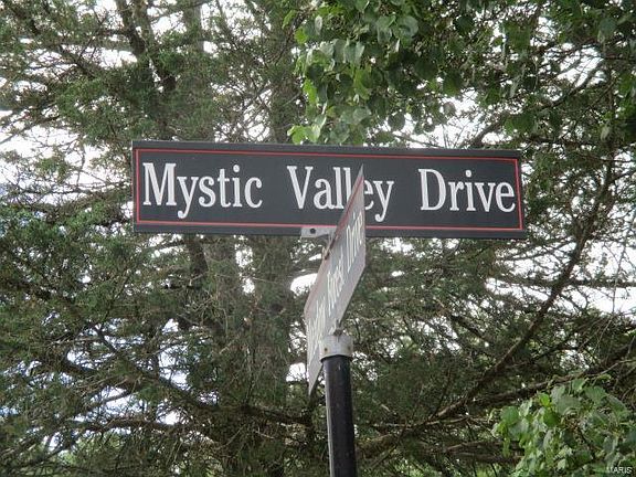 3rd image of 131 Mystic Valley Dr