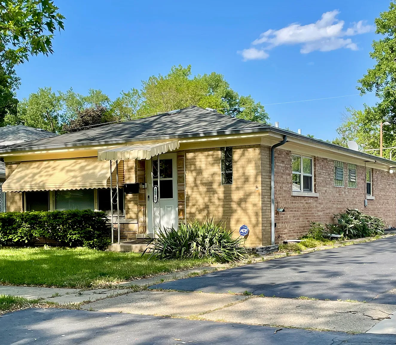 16947 Orchard Ridge Ave photo 1