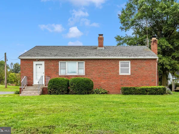 749 Chick Rd, Adamstown, MD 21710