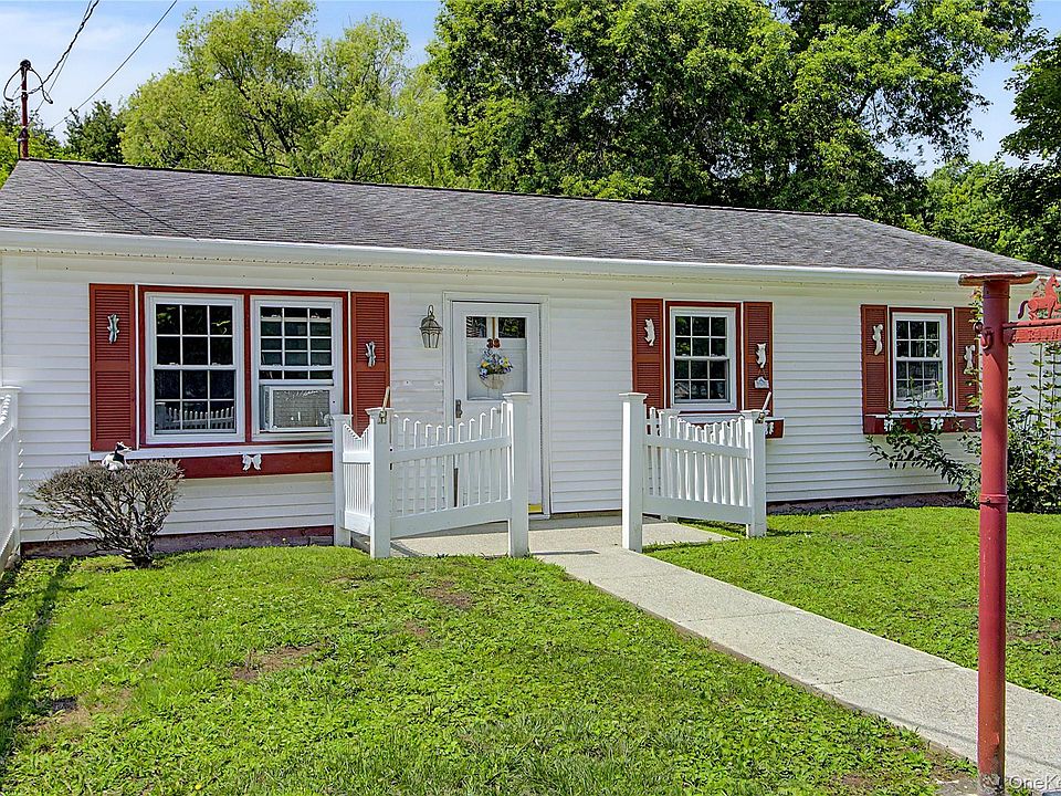 1st image of 38 Seely Street