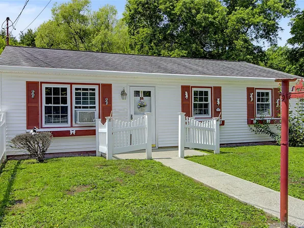 38 Seely Street, Walden, NY 12586
