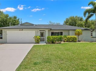 1329 SW 2nd Pl, Cape Coral, FL 33991