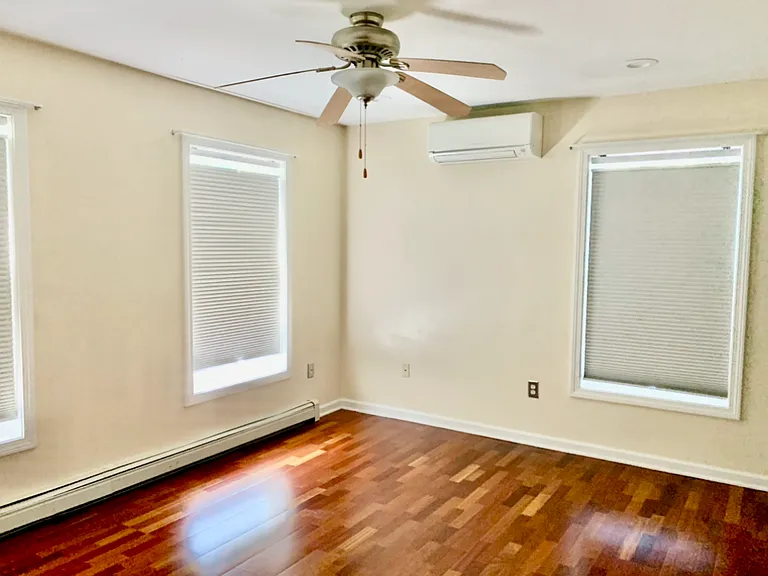 0 Residential — Photo 13